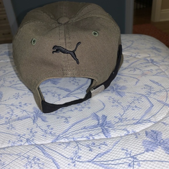 Puma hat - Picture 2 of 2